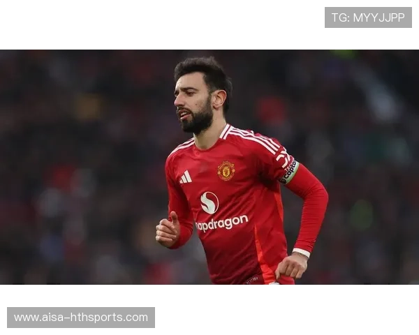 曼联大胜狼队，B费与队友默契配合主导胜局