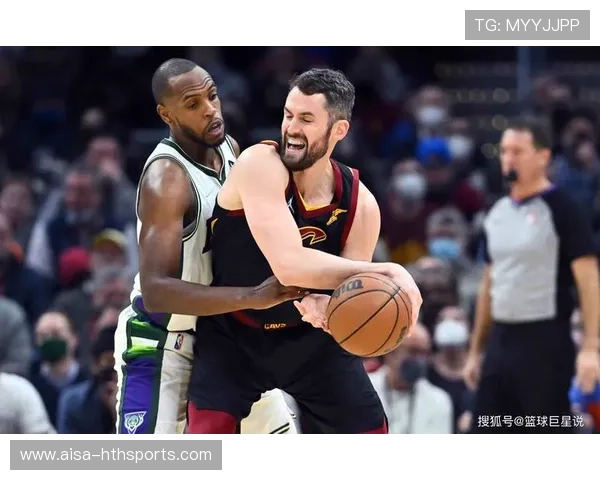 老鹰反击连续得分，分差瞬间抹平，老鹰出击